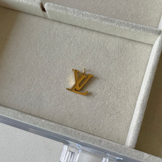 LV Charm