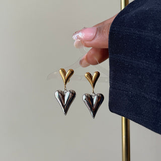 Luvé Earrings