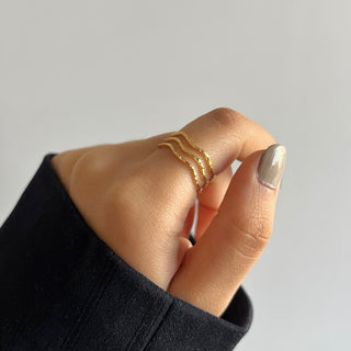 Wavy Ring